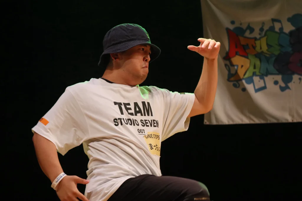 CHALLENGE vol.8 pickup photos